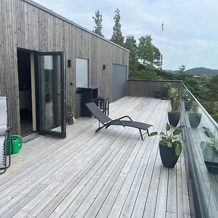 Arendalsuka Luksus Froland Verk